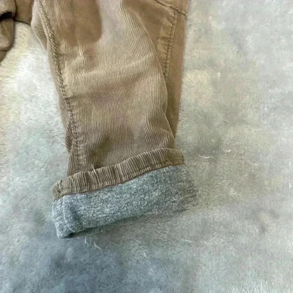 H&M and  Tommy Hilfiger - 2 piece set. Size 12 months - Picture 9 of 10